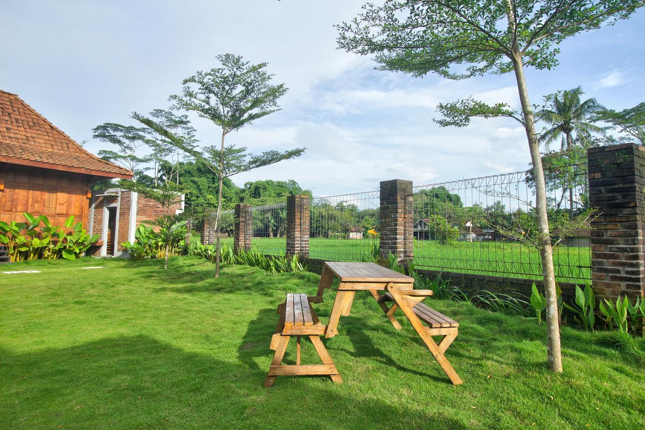 Shankara Borobudur Magelang Εξωτερικό φωτογραφία